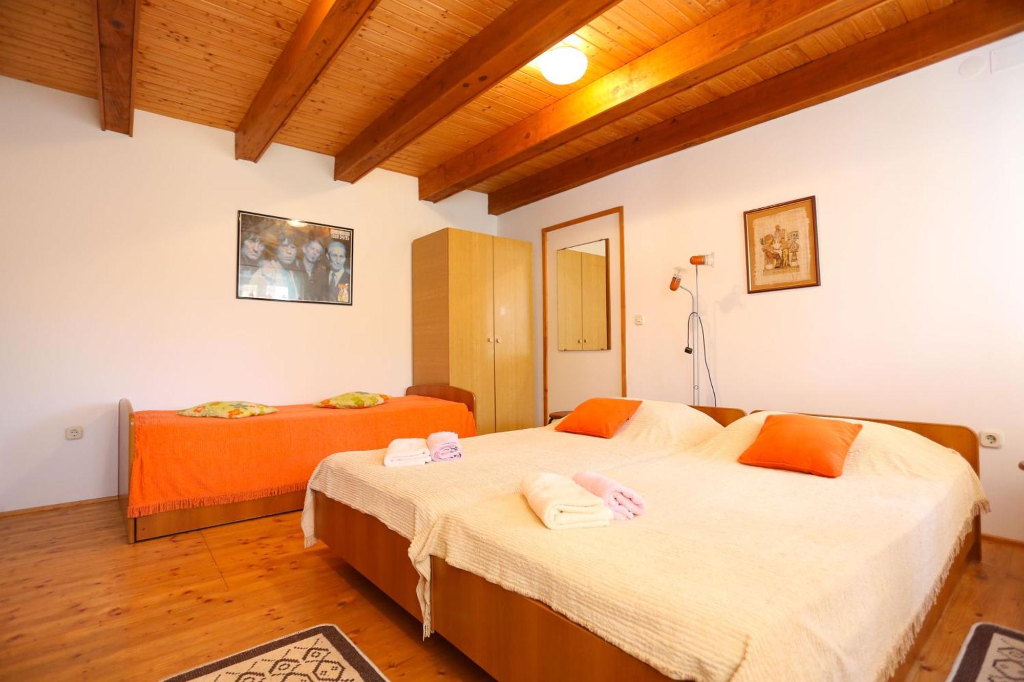 Stinjan Elda Apartment